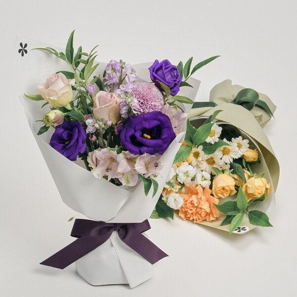 꽃집청년들,계절 꽃다발+칼루위 초콜릿 25구