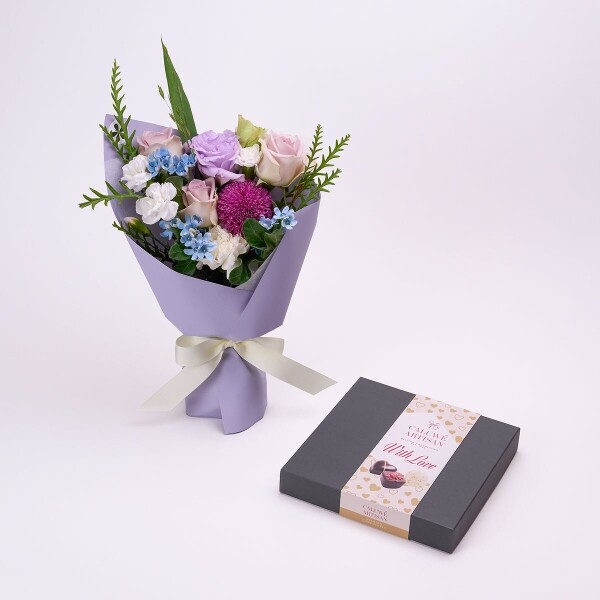 꽃집청년들,계절 꽃다발+칼루위 초콜릿 25구