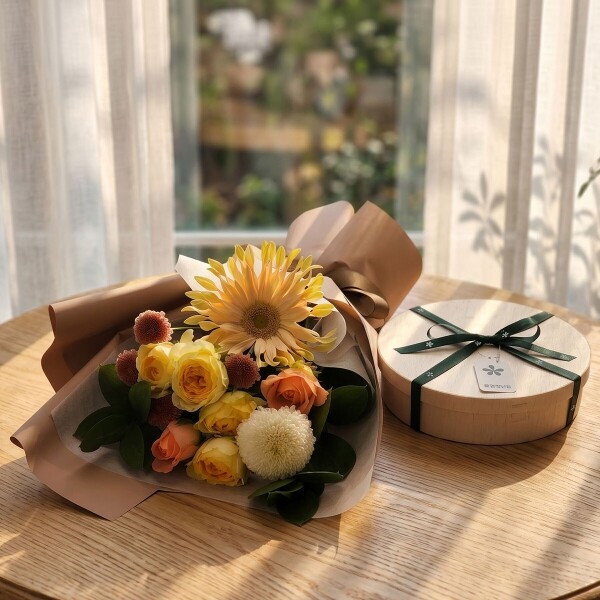 꽃집청년들,디엔타르 치즈케익과 꽃다발(서울한정)